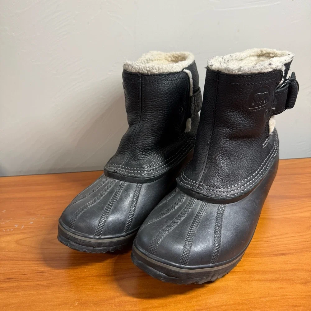 SOREL‎ Winter Fancy Ankle Rain Snow Buckle Duck Boots Black Leather Slip On 8.5
